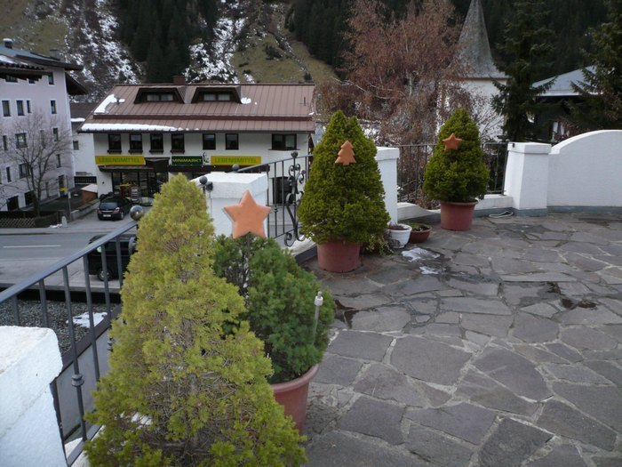 pitz_09_0311.jpg