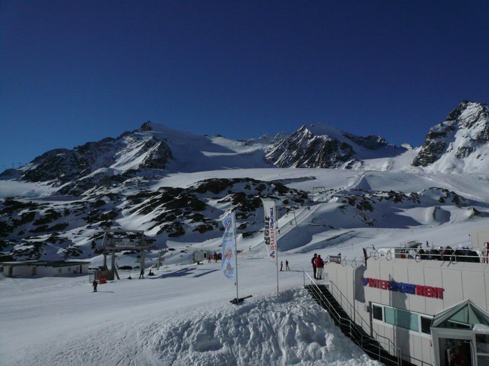pitz_09_0951.jpg